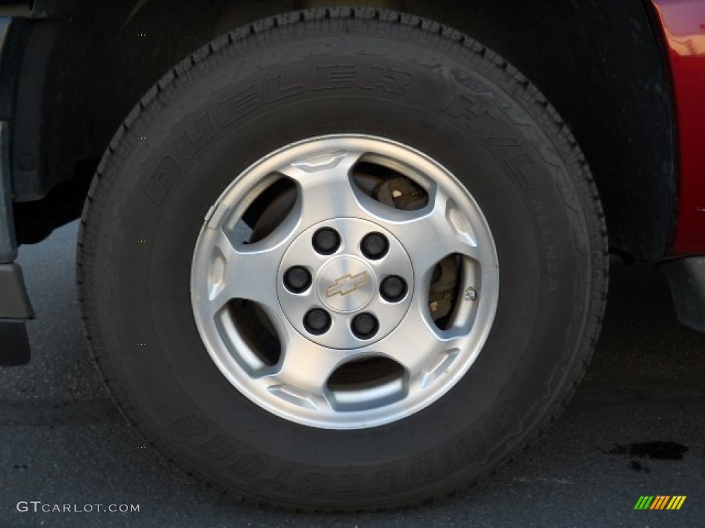 2005 Chevrolet Tahoe LS 4x4 Wheel Photos