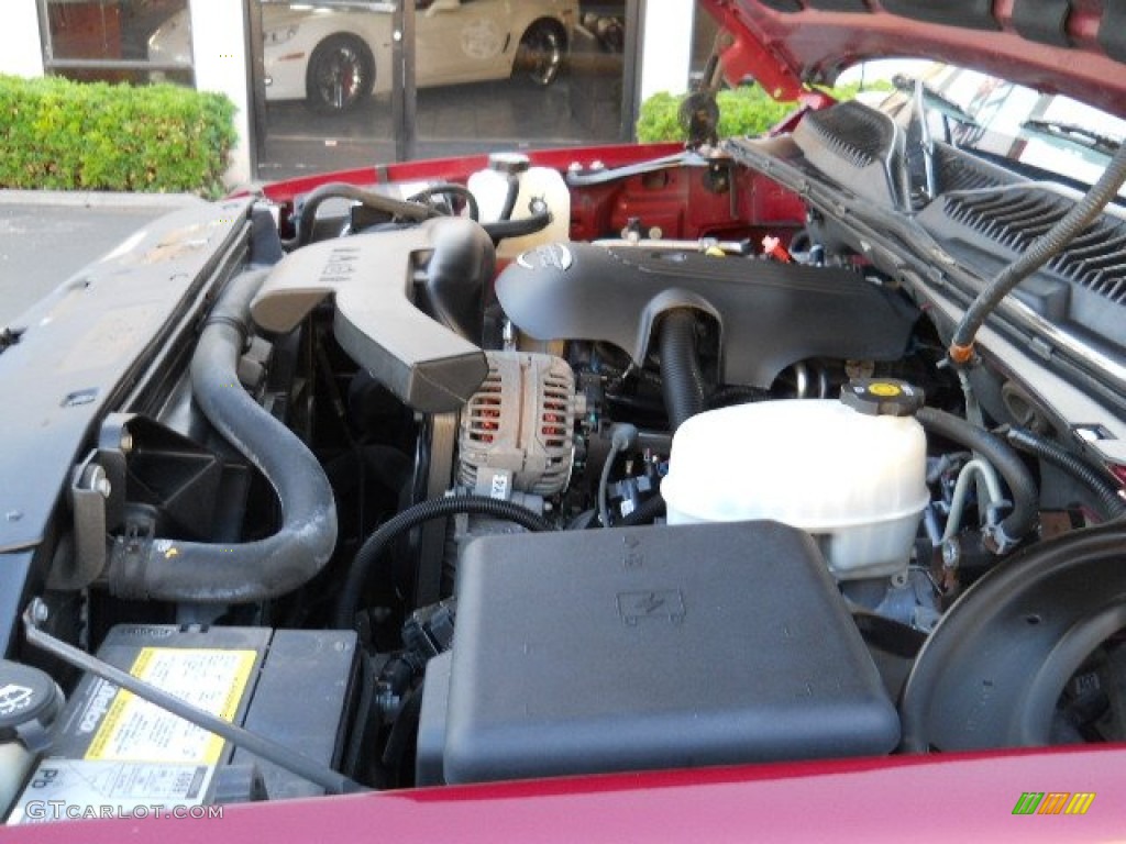 2005 Chevrolet Tahoe LS 4x4 5.3 Liter OHV 16-Valve Vortec V8 Engine Photo #57191052