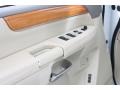 Tuscan White Pearl - QX 56 4WD Photo No. 17