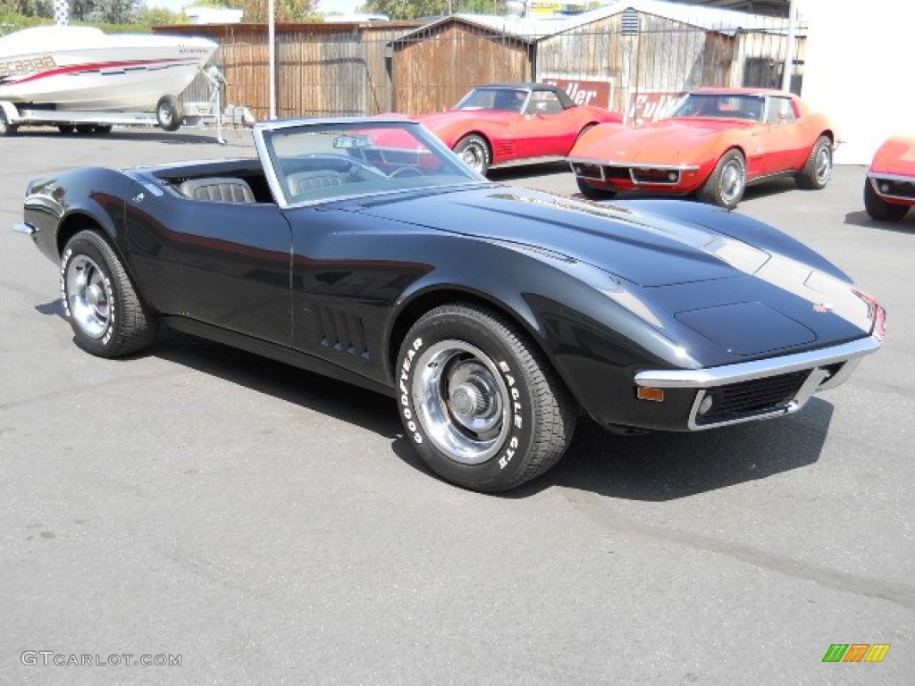 Tuxedo Black 1968 Chevrolet Corvette Convertible Exterior Photo #57192516