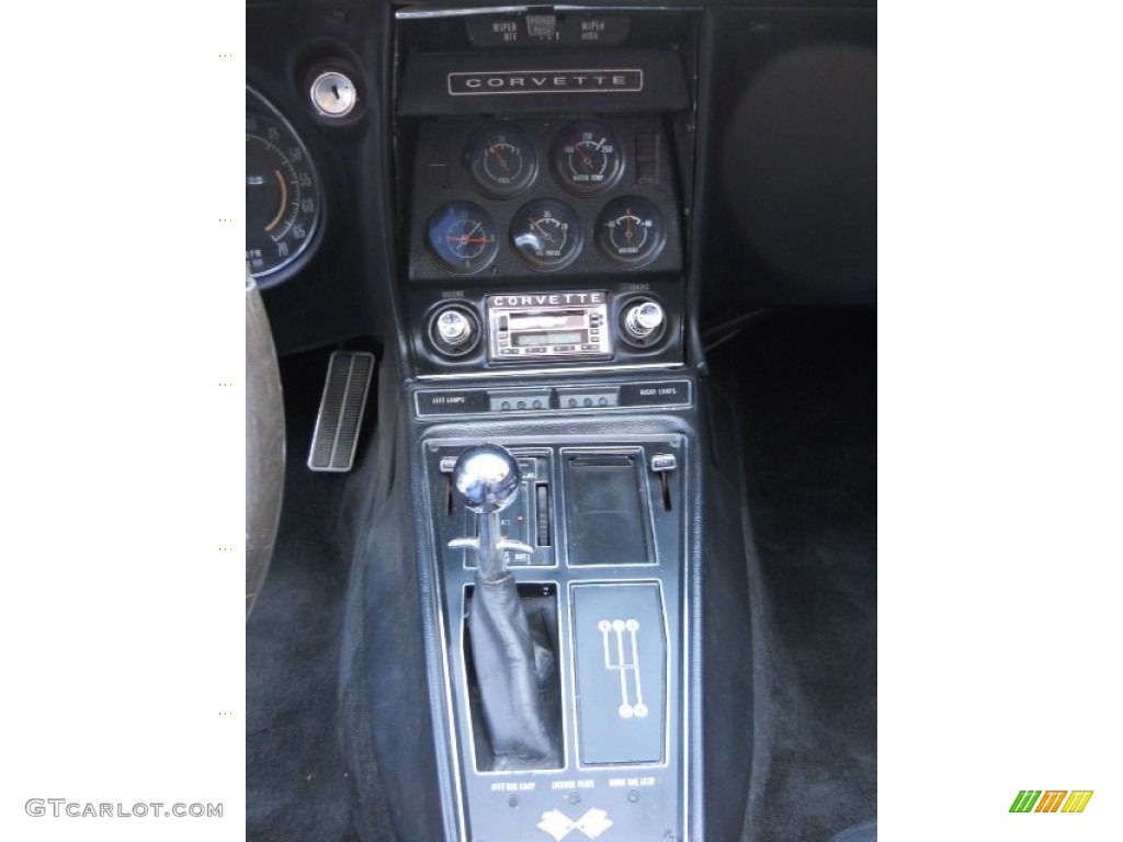 1968 Chevrolet Corvette Convertible Controls Photos