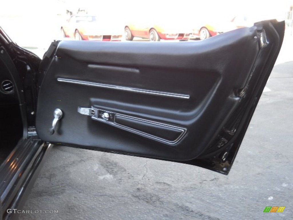 1968 Chevrolet Corvette Convertible Black Door Panel Photo #57192606