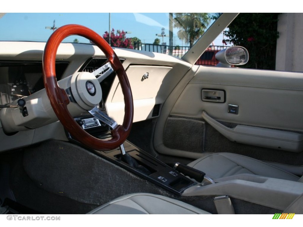 Silver Interior 1978 Chevrolet Corvette Coupe Photo #57193528