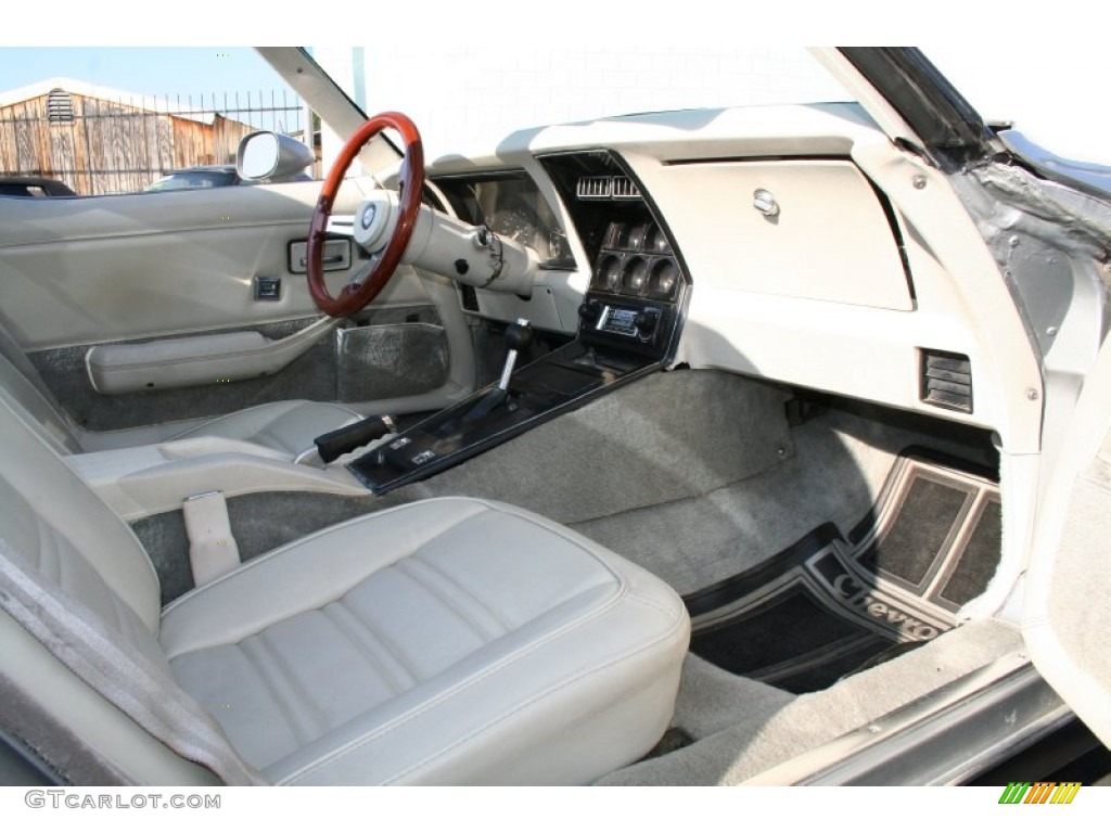 Silver Interior 1978 Chevrolet Corvette Coupe Photo #57193573