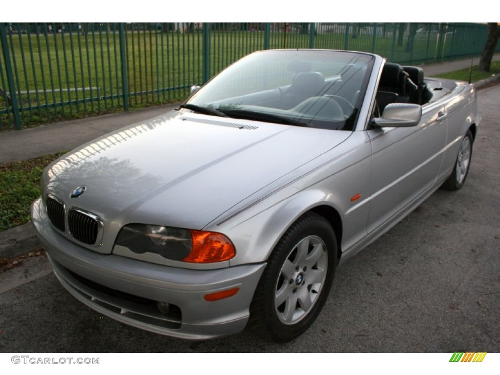 2001 3 Series 325i Convertible - Titanium Silver Metallic / Black photo #22