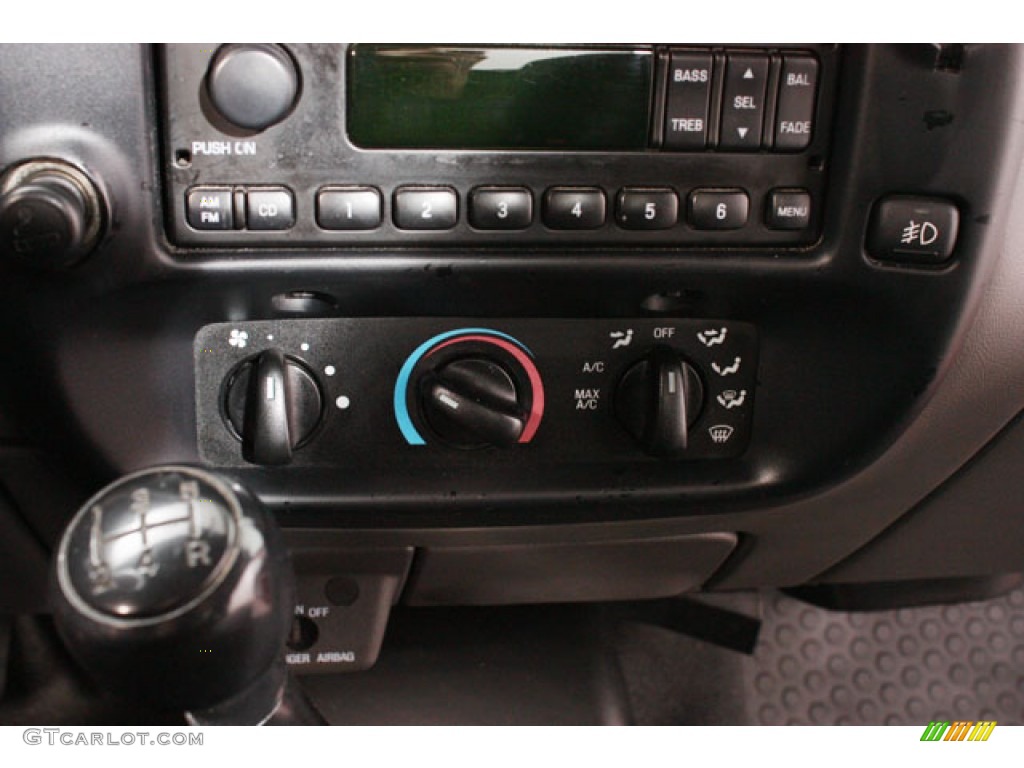 2003 Ranger Edge Regular Cab - Bright Red / Dark Graphite photo #11