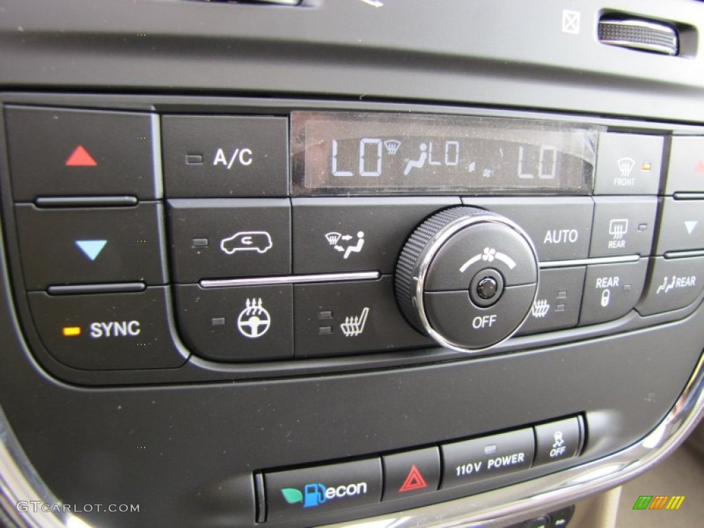 2012 Chrysler Town & Country Limited Controls Photo #57198763