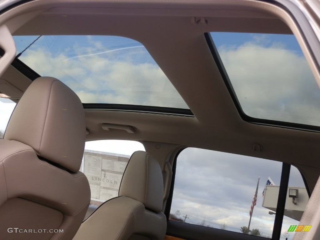 2012 Lincoln MKX AWD Sunroof Photo #57203326
