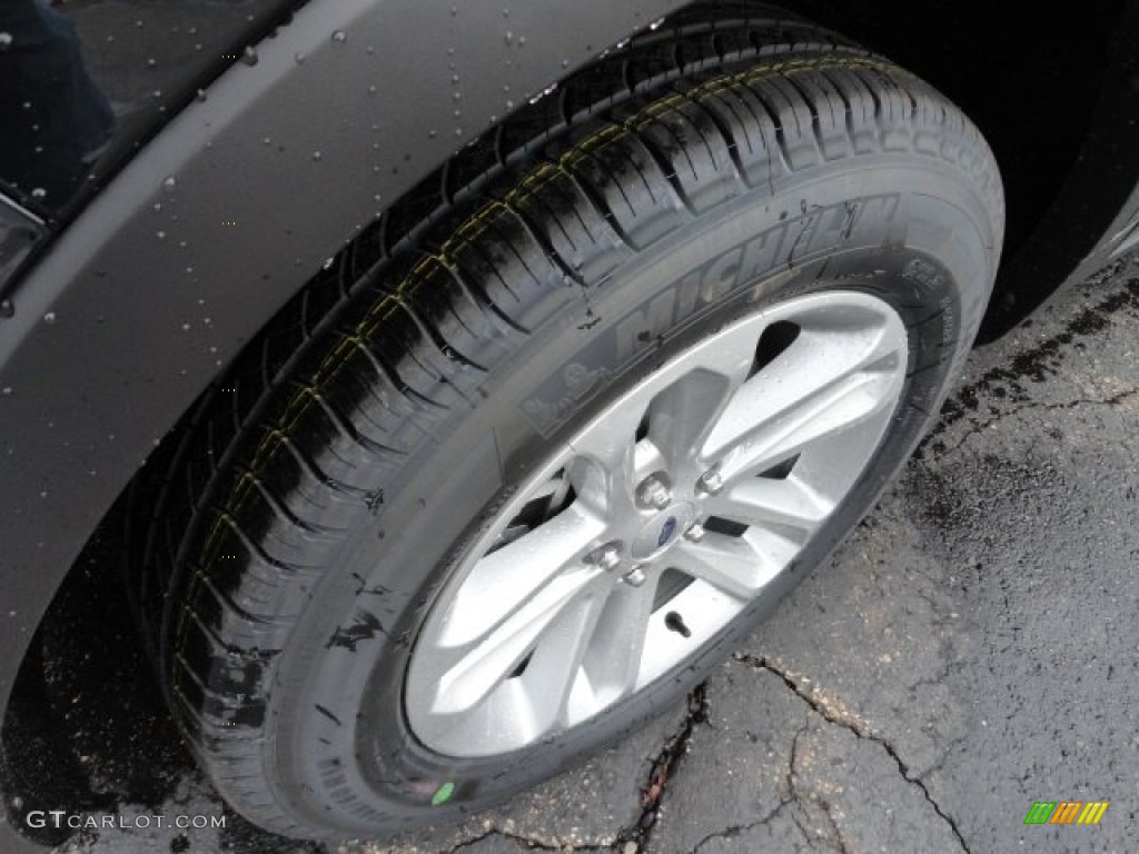 2012 Explorer XLT 4WD - Tuxedo Black Metallic / Charcoal Black photo #7