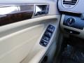 Obsidian Black Metallic - GL 450 4Matic Photo No. 14