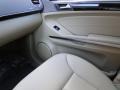 Obsidian Black Metallic - GL 450 4Matic Photo No. 20