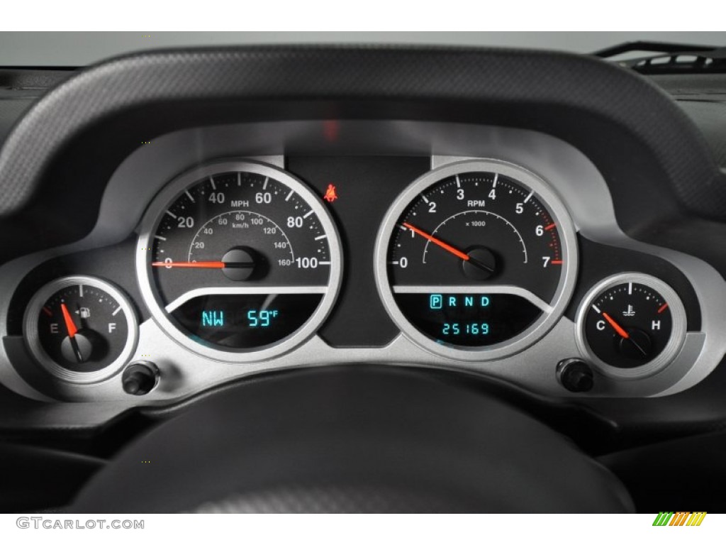 2009 Jeep Wrangler Unlimited Sahara 4x4 Gauges Photo #57208856