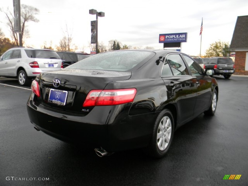 2007 Camry XLE V6 - Black / Ash photo #2