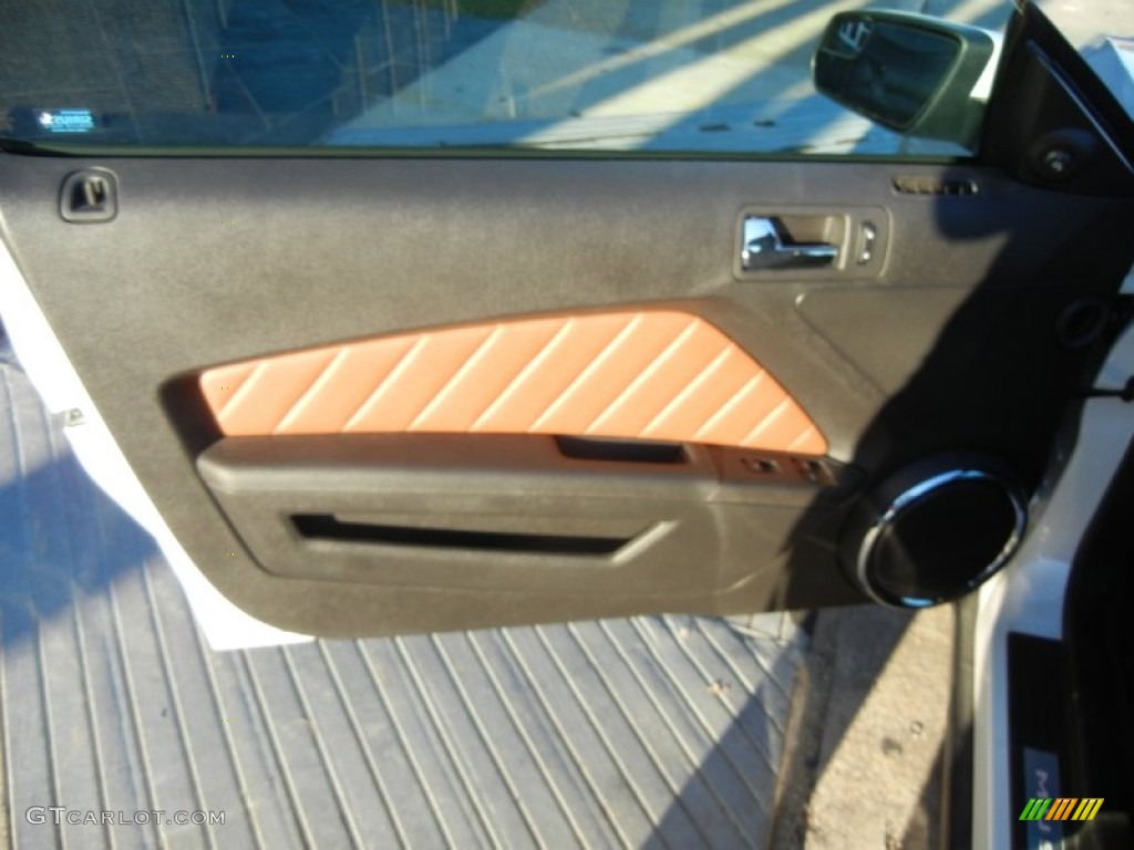 2011 Ford Mustang GT Premium Convertible Saddle Door Panel Photo #57211726