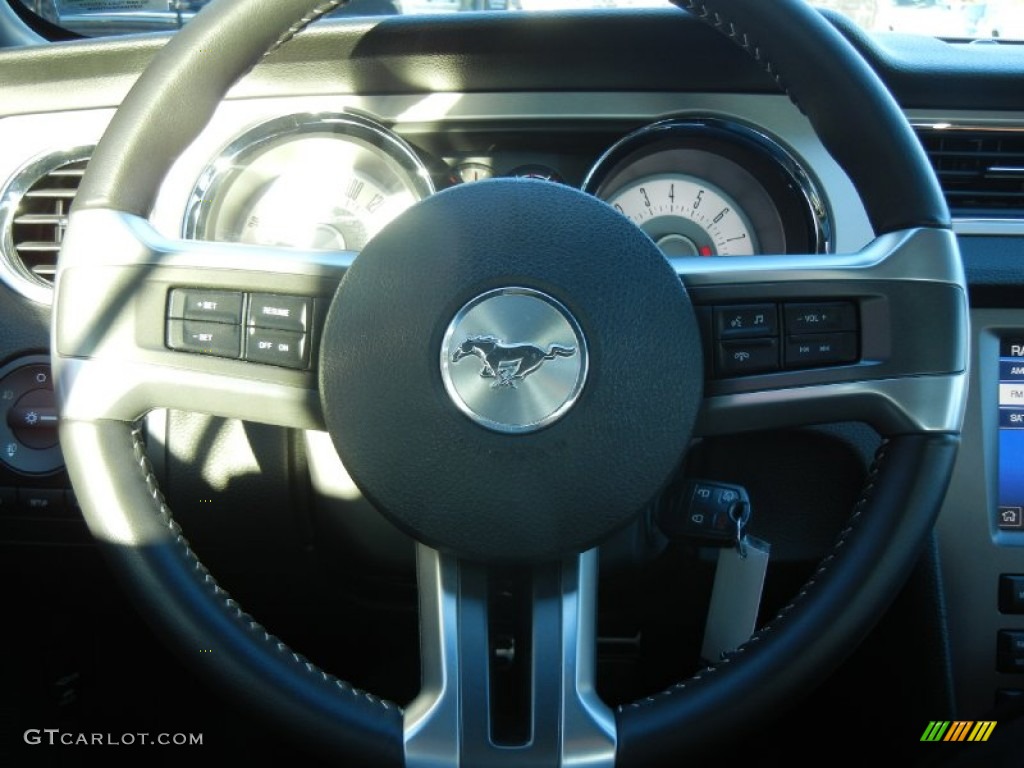 2011 Ford Mustang GT Premium Convertible Saddle Steering Wheel Photo #57211733