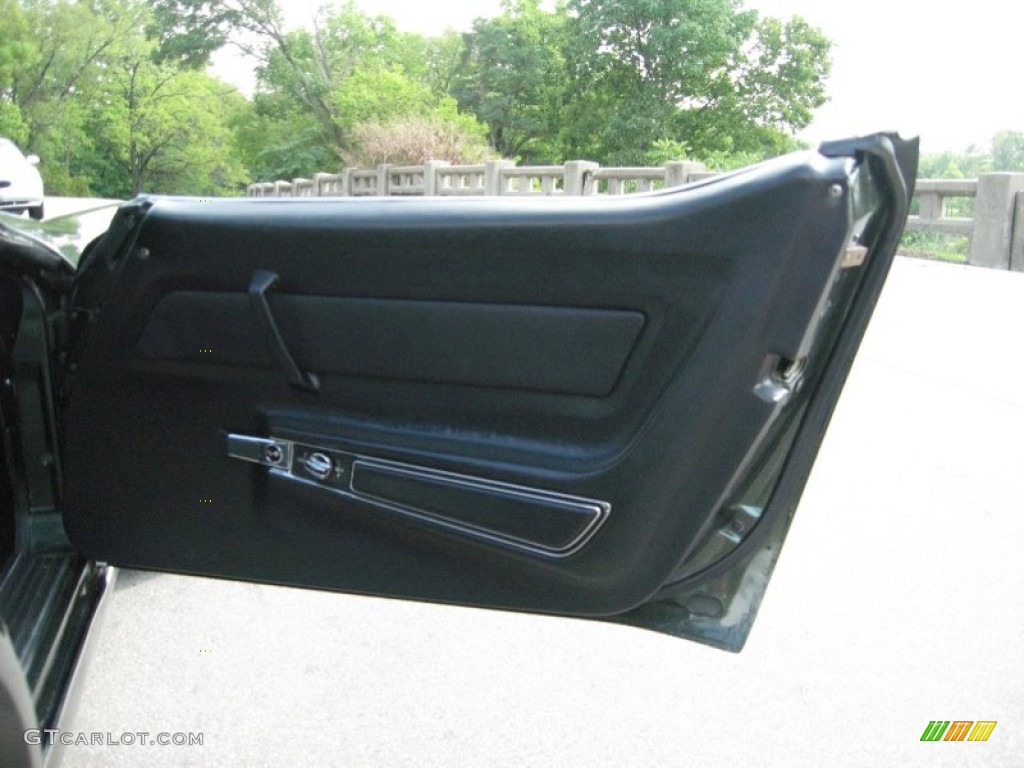 1969 Chevrolet Corvette Coupe Door Panel Photos