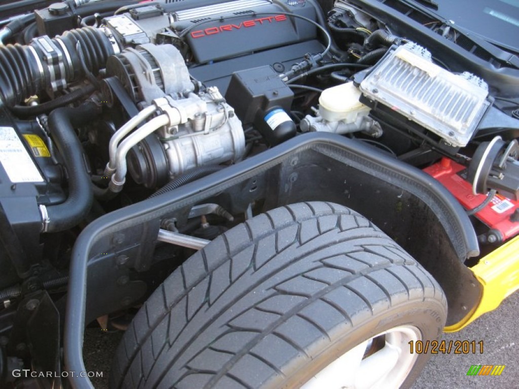 1996 Chevrolet Corvette Coupe 5.7 Liter OHV 16-Valve LT1 V8 Engine Photo #57215501