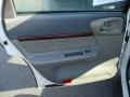 2005 White Chevrolet Impala   photo #11