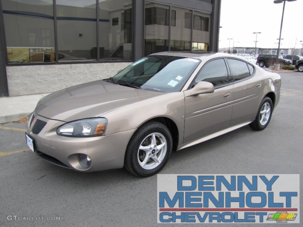 2007 Grand Prix Sedan - Bronzestone Metallic / Cashmere photo #1