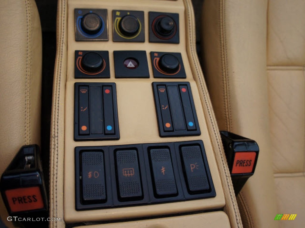 1987 Ferrari 328 GTB Controls Photo #57223513