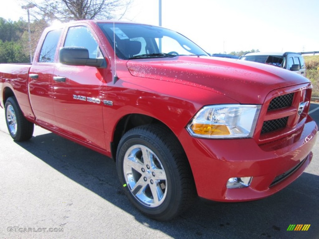 2012 Ram 1500 Express Quad Cab - Flame Red / Dark Slate Gray/Medium Graystone photo #4