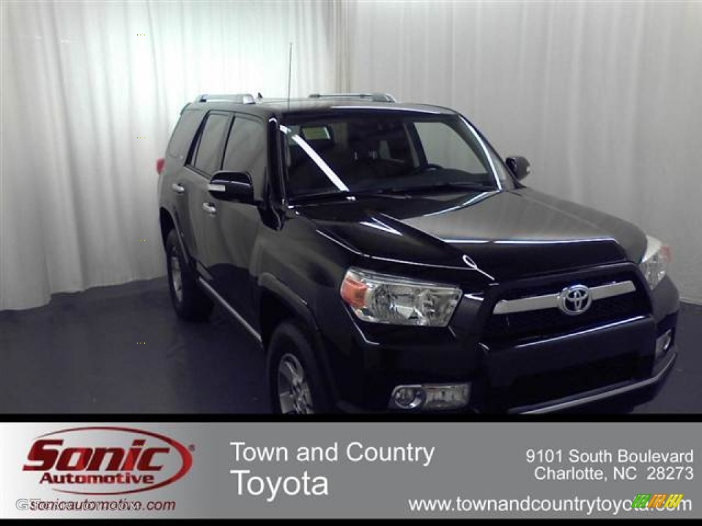 2011 4Runner SR5 4x4 - Black / Graphite photo #1