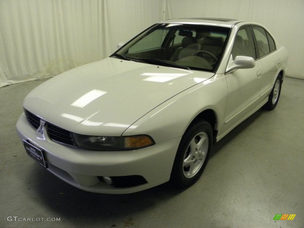 2002 Galant ES - Dover White Pearl / Tan photo #3