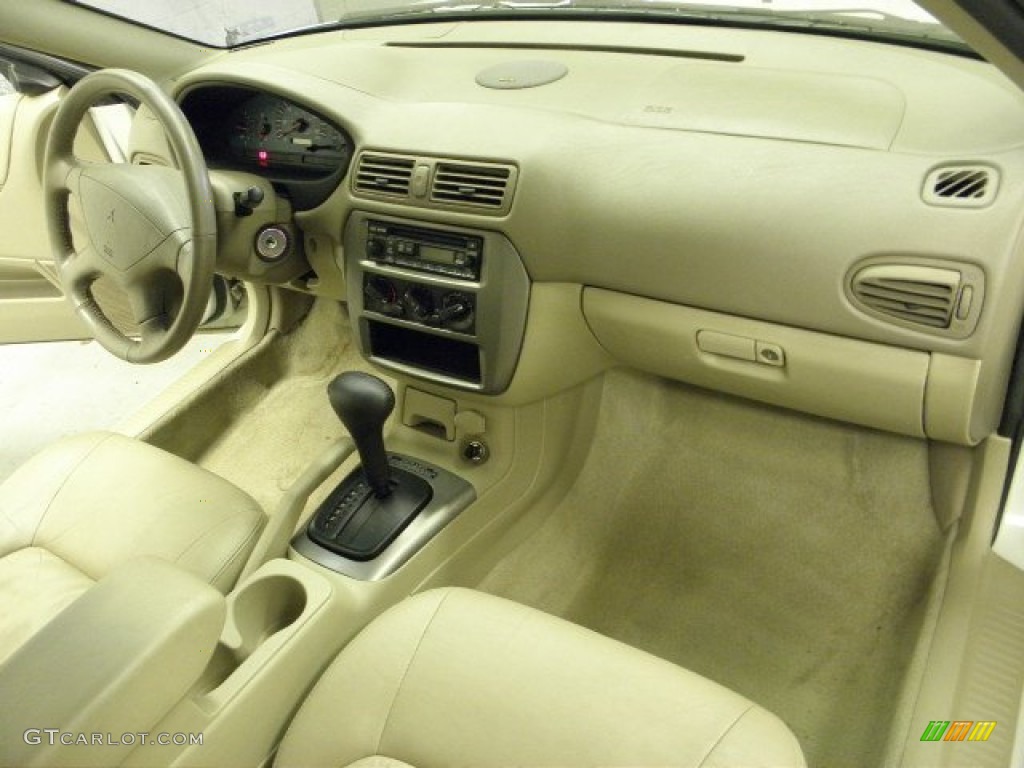 2002 Galant ES - Dover White Pearl / Tan photo #15