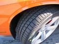 Header Orange - Challenger SRT8 392 Photo No. 12