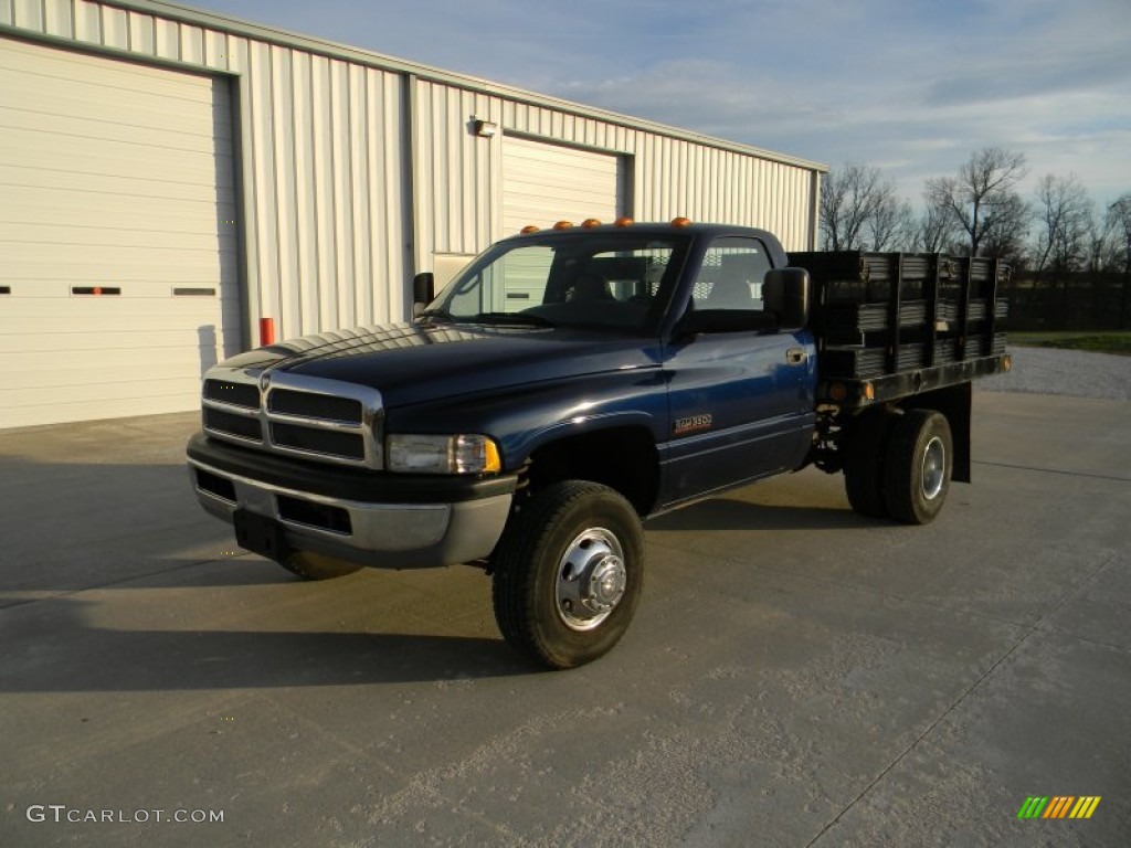 2002 Ram 3500 SLT Regular Cab Dually Stake Truck - Patriot Blue Metallic / Agate photo #4