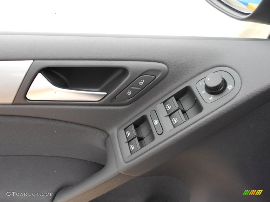 2012 Volkswagen Golf 4 Door Controls Photo #57233741