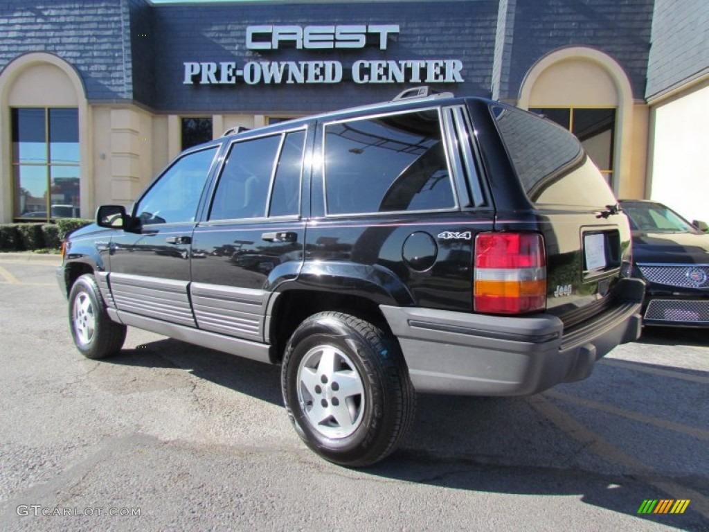 1995 Grand Cherokee Laredo 4x4 - Black / Gray photo #2