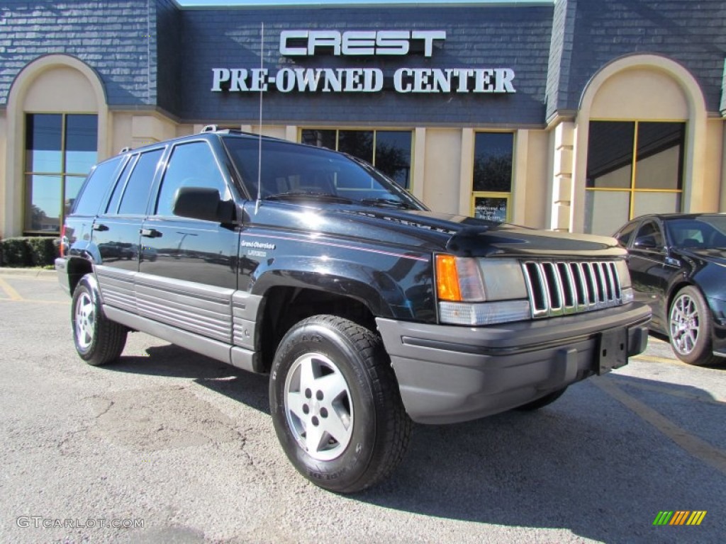 1995 Grand Cherokee Laredo 4x4 - Black / Gray photo #5