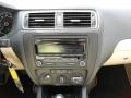 Black - Jetta SE Sedan Photo No. 17