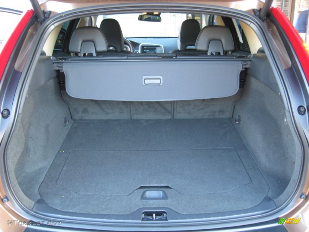2012 Volvo XC60 3.2 Trunk Photo #57235712