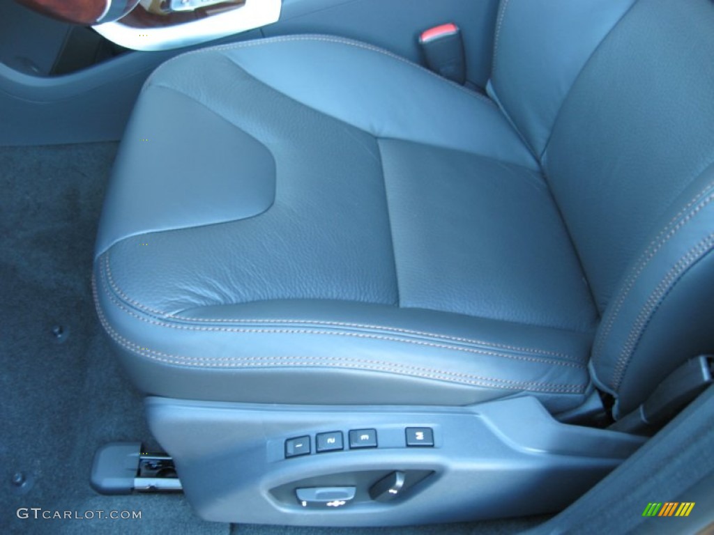 Off Black Interior 2012 Volvo XC60 3.2 Photo #57235748