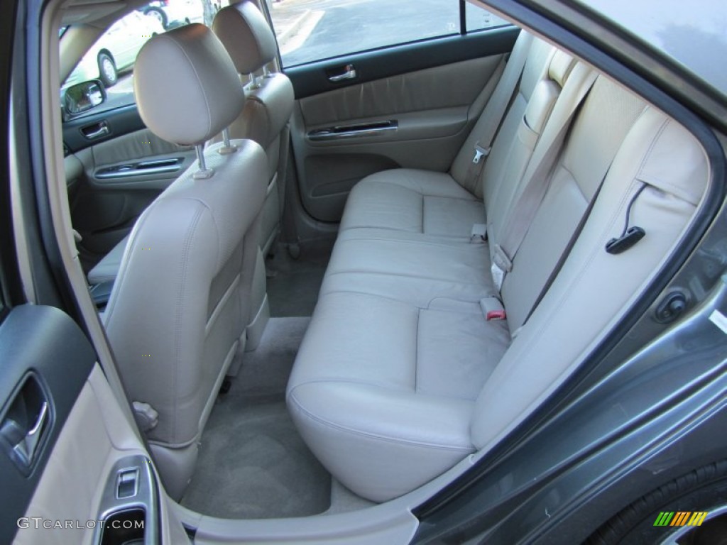 Stone Interior 2002 Toyota Camry LE V6 Photo #57239479