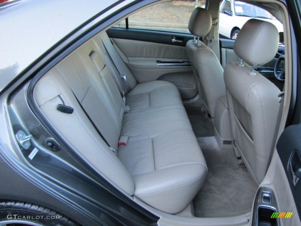 Stone Interior 2002 Toyota Camry LE V6 Photo #57239490