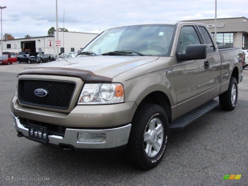 2004 F150 XLT SuperCab 4x4 - Arizona Beige Metallic / Tan photo #2