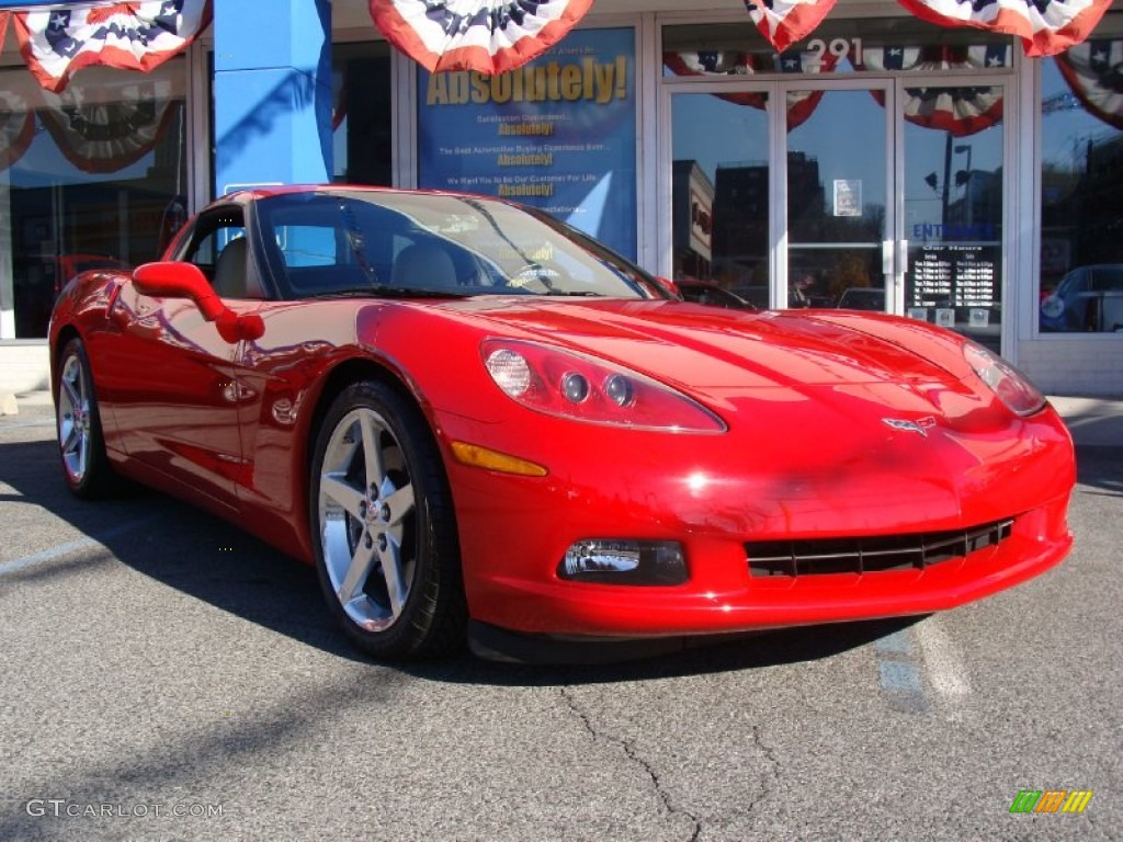 2005 Corvette Coupe - Victory Red / Cashmere photo #1