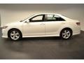 Super White - Camry SE Photo No. 3