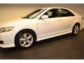 Super White - Camry SE Photo No. 6