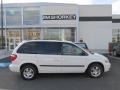 Stone White - Caravan SXT Photo No. 2