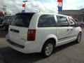 Stone White - Grand Caravan SE Photo No. 2