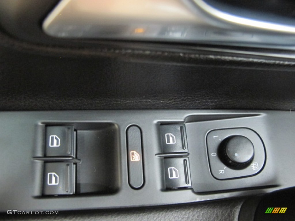 2010 Volkswagen CC Sport Controls Photo #57248228