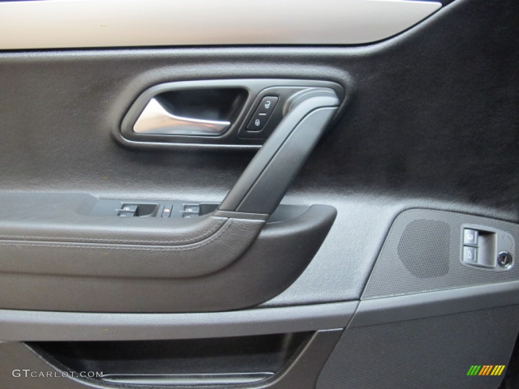 2010 Volkswagen CC Sport Black Door Panel Photo #57248251