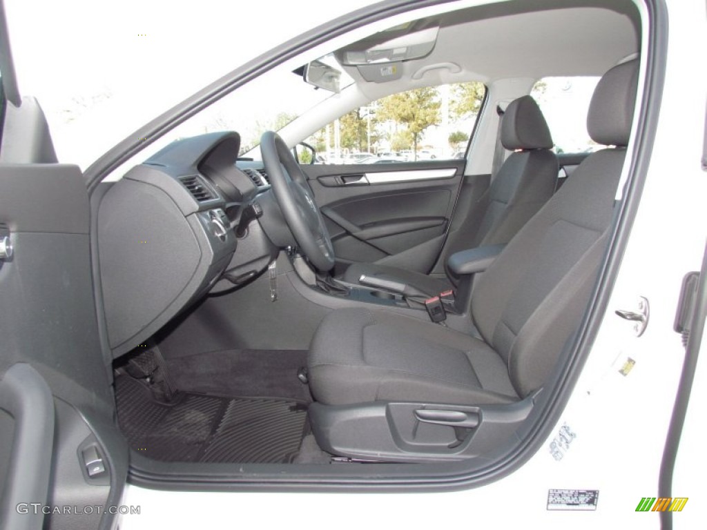 2012 Passat 2.5L S - Candy White / Titan Black photo #3