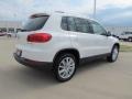 Candy White - Tiguan SE Photo No. 2