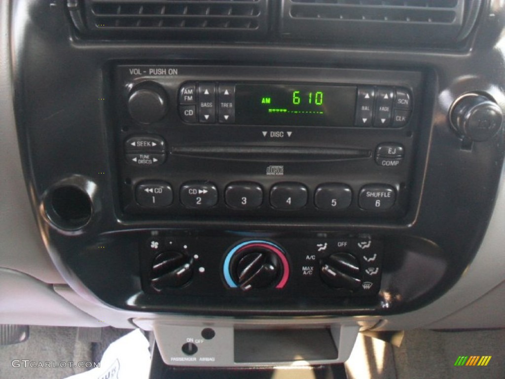 2000 B-Series Truck B3000 SE Regular Cab - Black / Gray photo #10