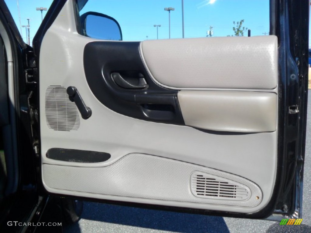 2000 Mazda B-Series Truck B3000 SE Regular Cab Door Panel Photos